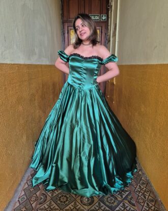 Dama Antigua 06 (25 de Mayo)