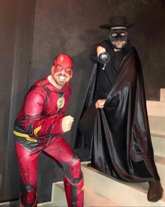 Flash hombre y Zorro