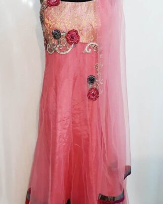 Hindu 03 (Salwar Kameez y Dupatta) -