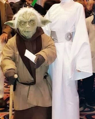 Maestro Yoda y La Princesa Leia