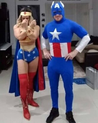 Mujer Maravilla y Capitán América