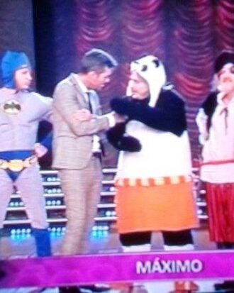 Showmatch - Oso Panda