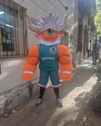 Mascota Club Vasco Necochea